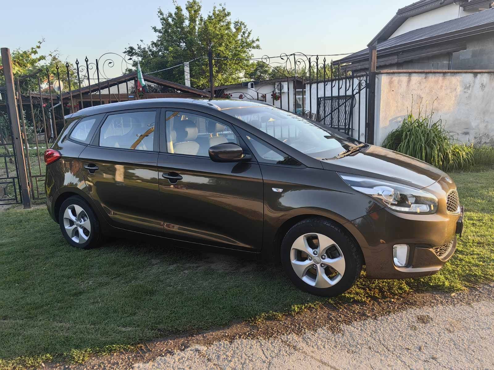 Kia Carens 1.7 CRDI 136ks