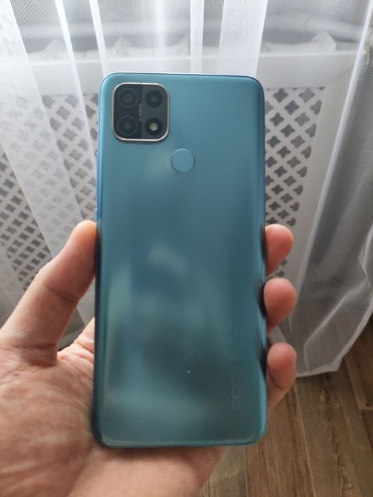 Продам ОППО А15  в отличном состоянии