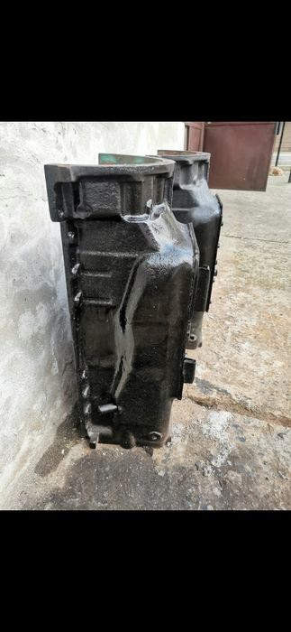 Baie ulei tractor utb u550 de fontă