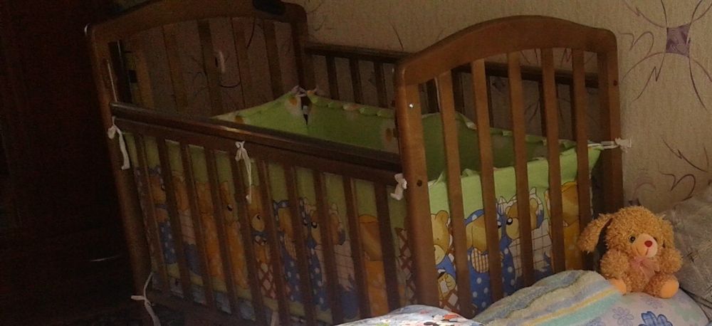 Детская кроватка б/у