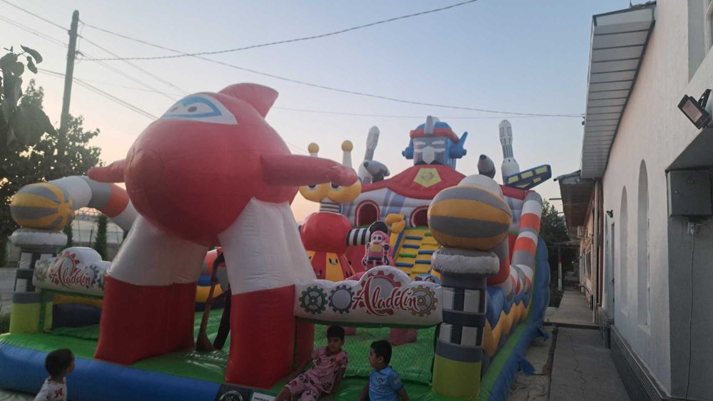 Батут ва музкаймок апарати сотилади