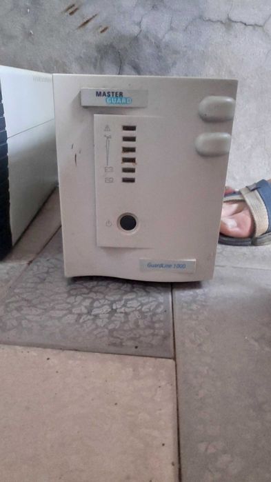 UPS ИБП MasterGuard GuardLine 1000