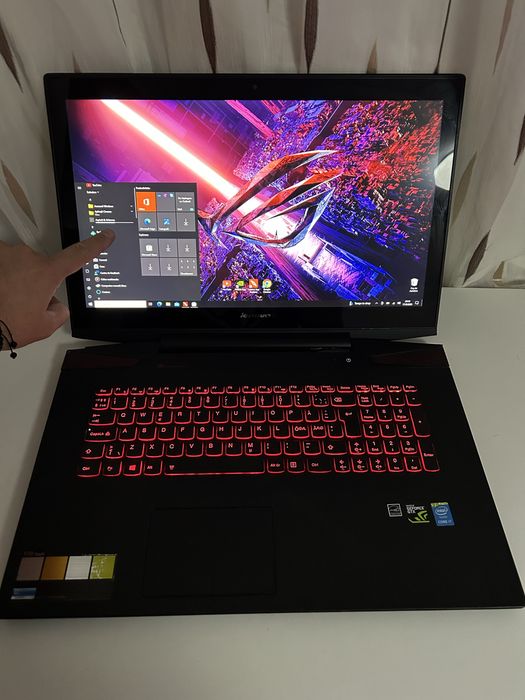 Laptop gaming touch 17,3 inch| 16gb ram| ssd 500gb | gtx850M 4gb