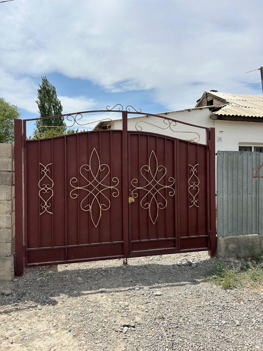 Тез арада үй сатылады