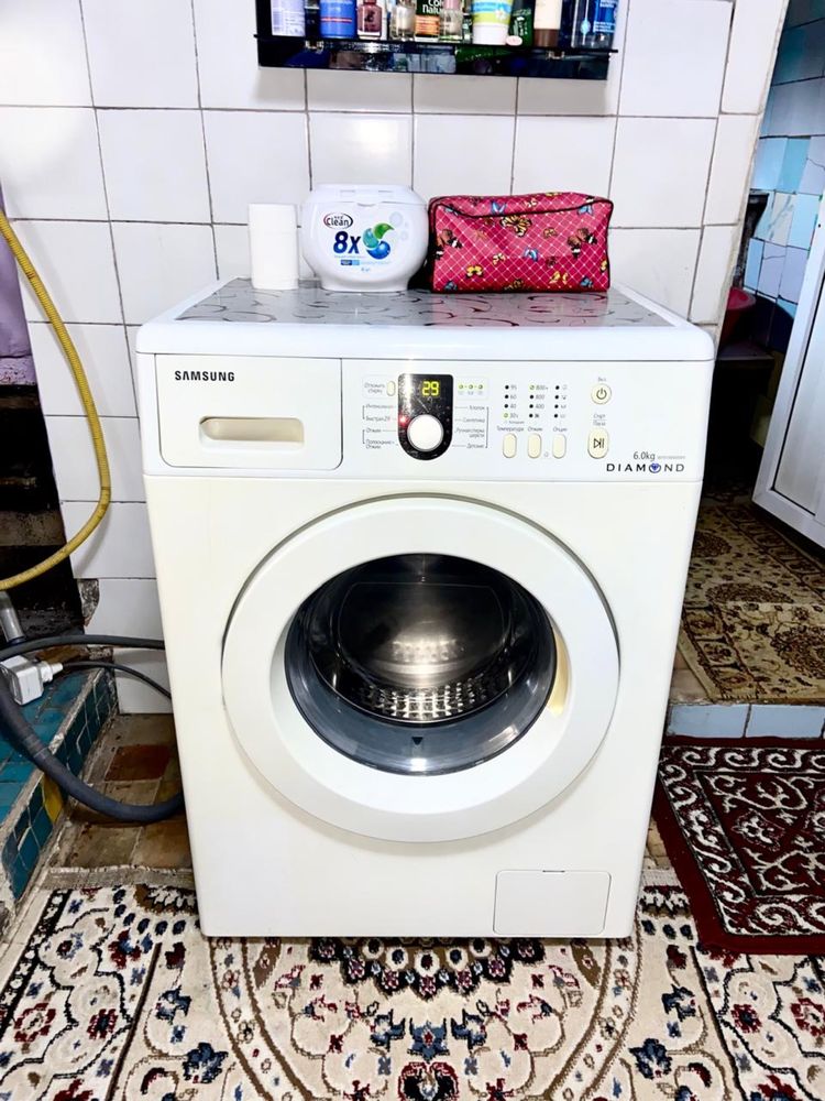 Продам стиральную машинку