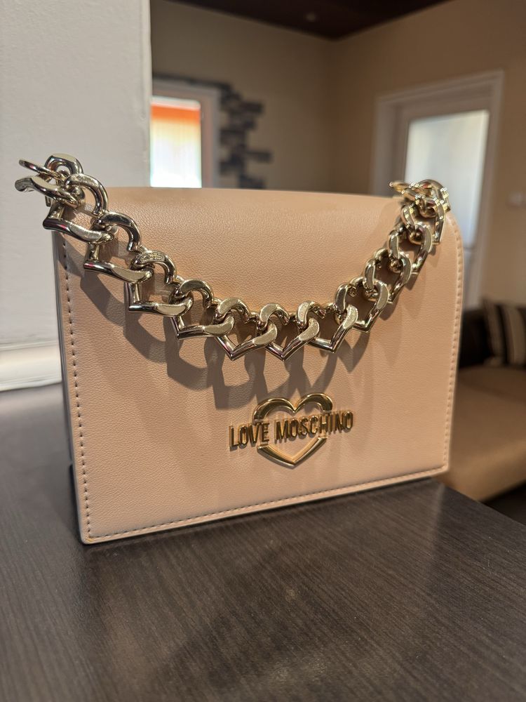 Бежова чанта Love Moschino