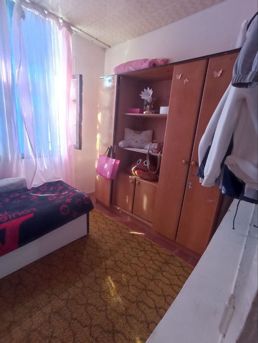 Продается двухкомнатная квартира возле Бектимирского Ровд