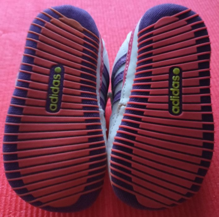 Adidași adidas marimea 17