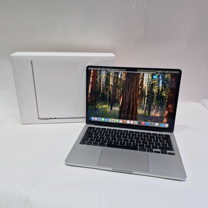 Liquid Money vinde -  APPLE MacBook Air 13 M3, 16gb, 512gb, 29 cicluri