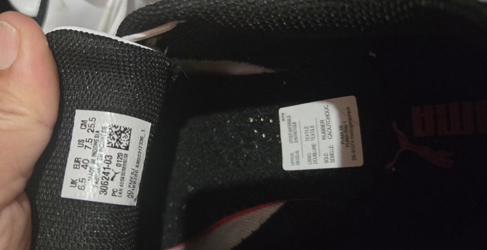 Puma SF Future Cat Ultra Ferrari в бяло и черно.