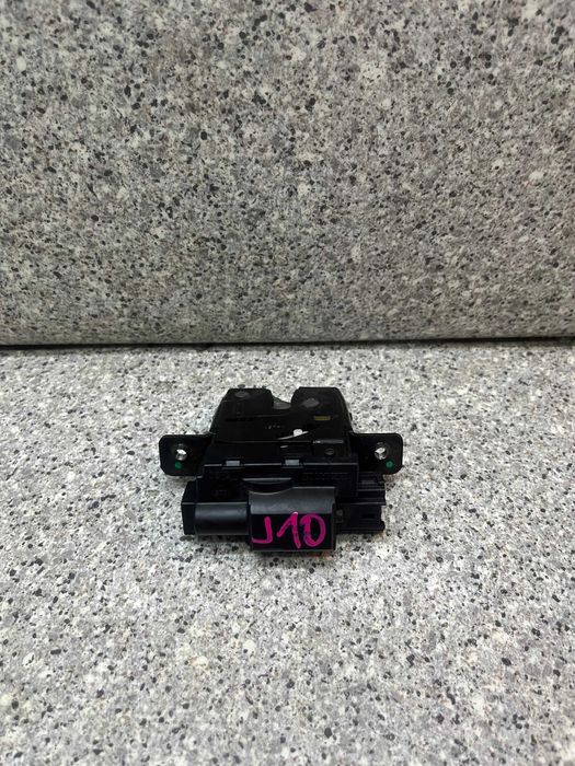 Замок багажника на Ниссан Кашкай Qashqai J10 из Японии