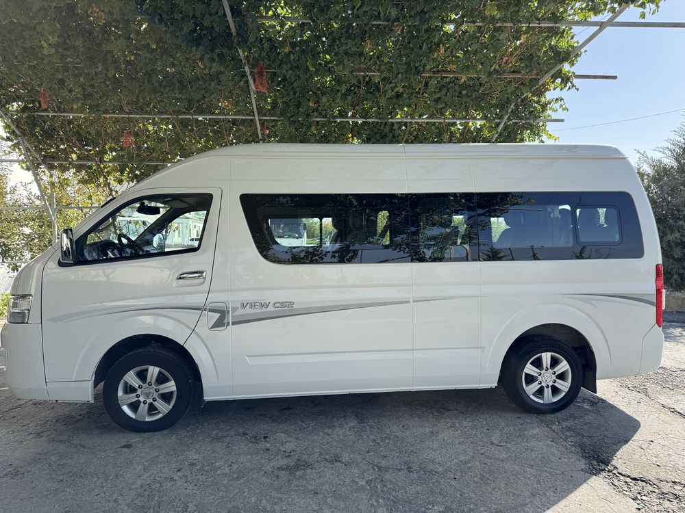 Mikroavtobus Foton CS2