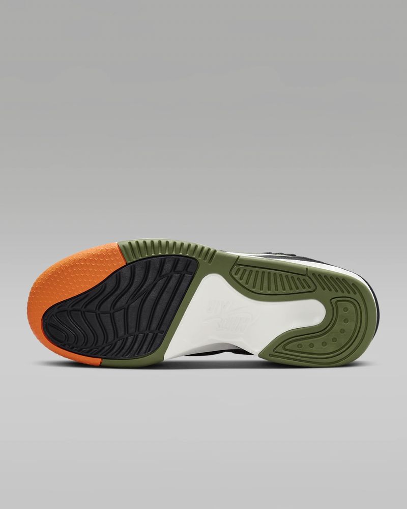 Nike Jordan Max Aura 5 - 42.5, 45, 46 и 47 Номер