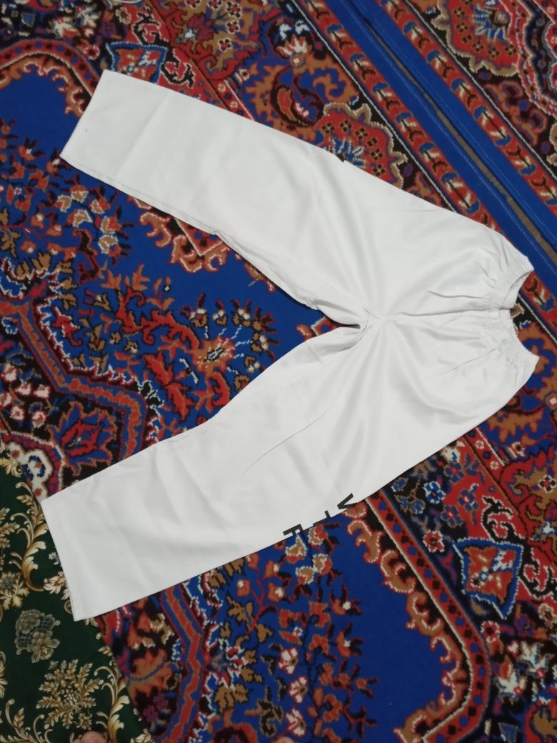Taekwondo wtf komplekt belbogʻ bilan