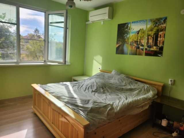 Продава се Четиристаен апартамент в Търговище, Център - 111 кв.м за 942 €/кв.м - Снимка #5