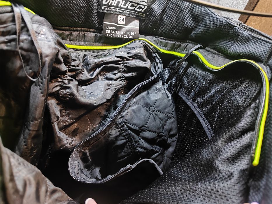 Дамски текстилен панталон Vanucci