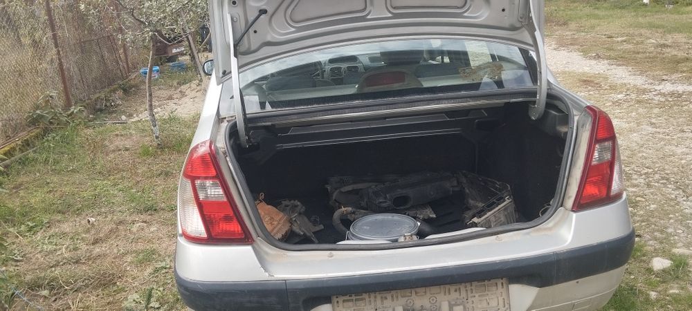 Renault Clio 2 an fabricație 2005.