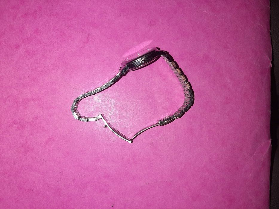 Ceas clasic de femei, marca Lorus