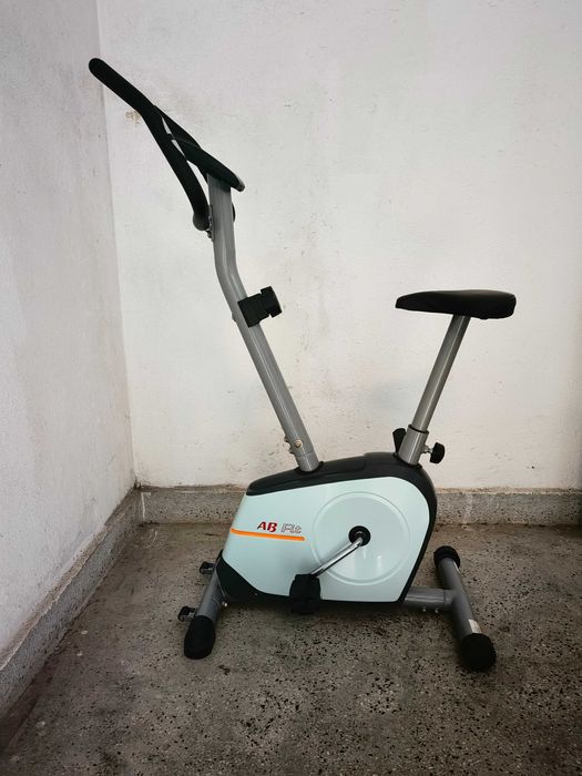 Продавам велоергометър