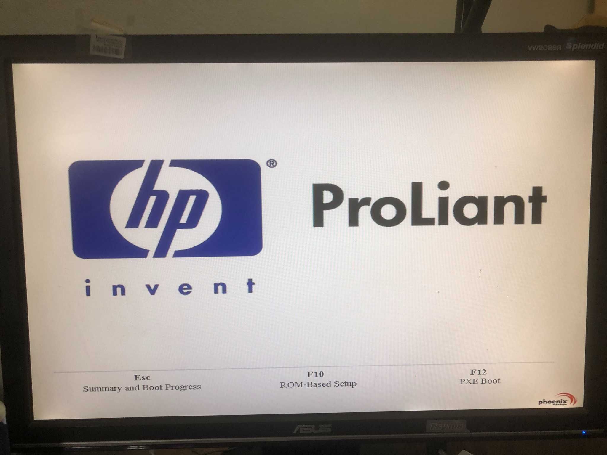 HP ProLiant ML110 G5 Server
