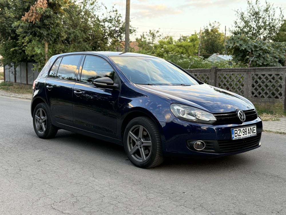 Volkswagen golf 6 1.6 105 CP 2010 masina impecabila