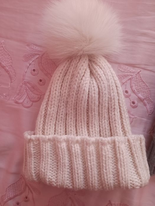 Шапки с естествен косъм