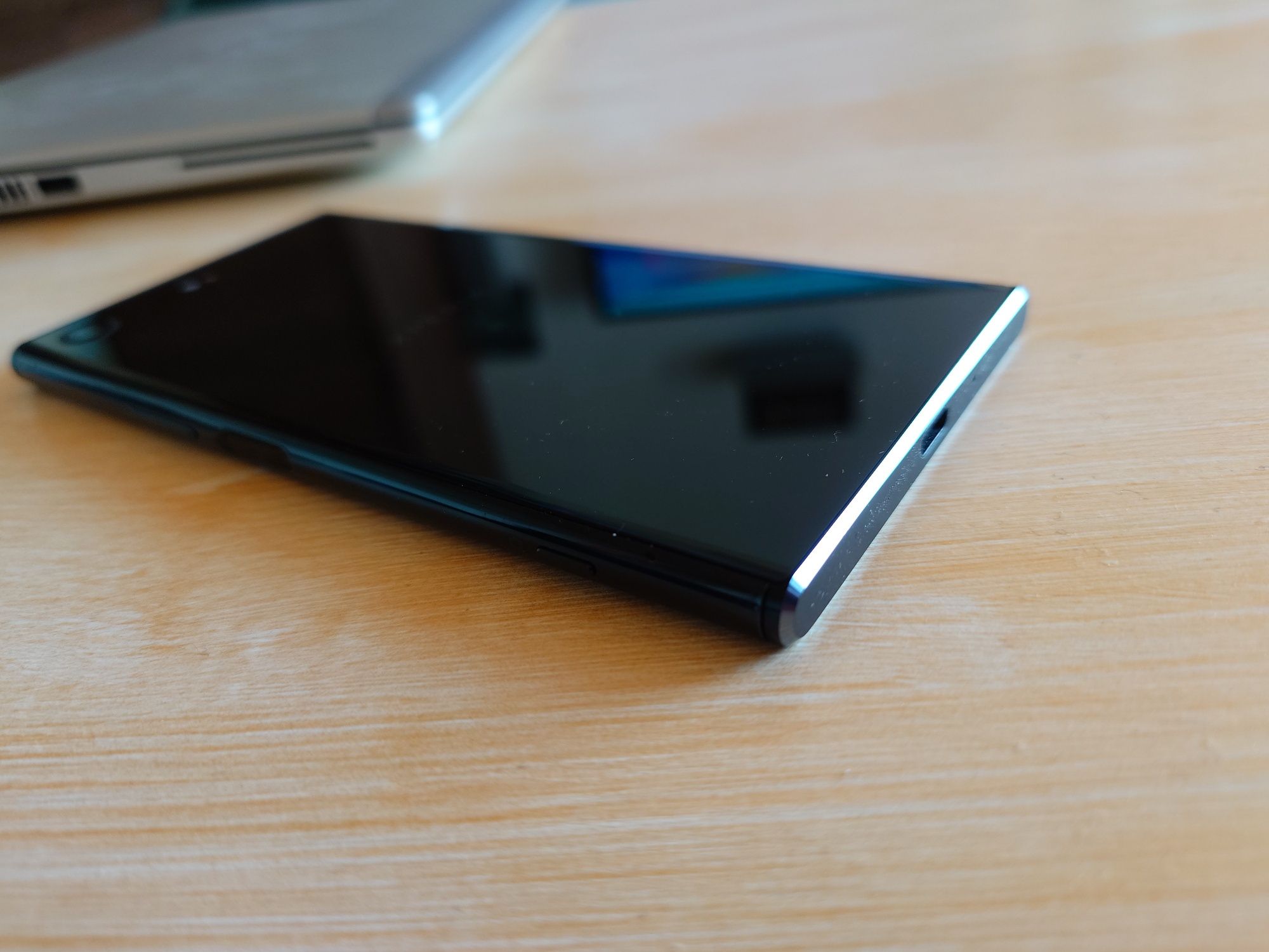 Sony Xperia XZ Premium 4K , 4RAM, 64 GB вградена