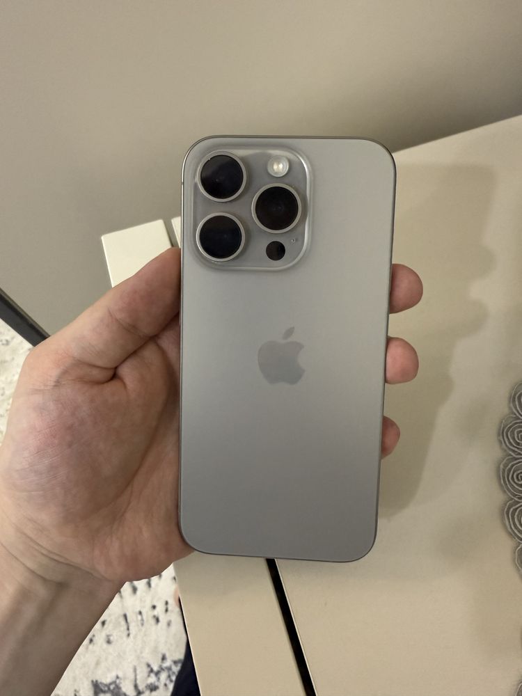 Iphone 15 pro (87% )2 simkart imeyki est karobka dok est vse full !!!