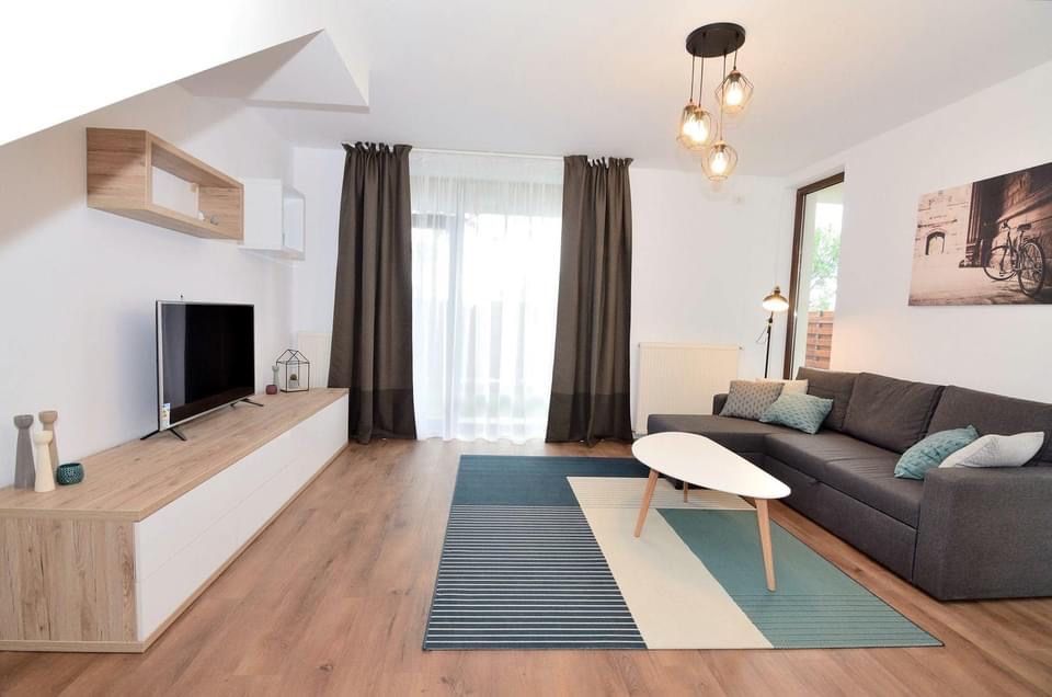 Vila Premium Pipera, Voluntari