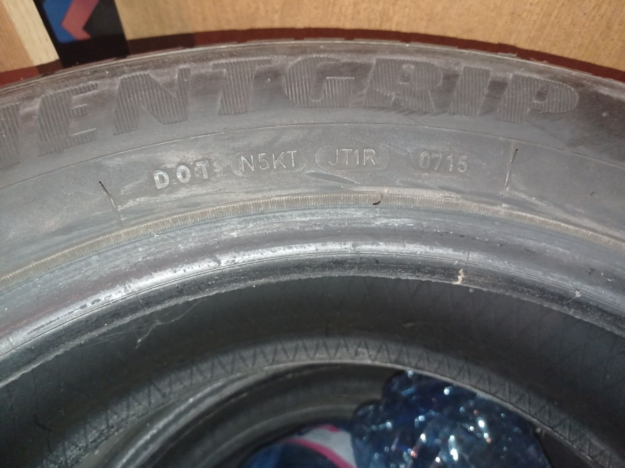 Гуми Goodyear 215/60,17"