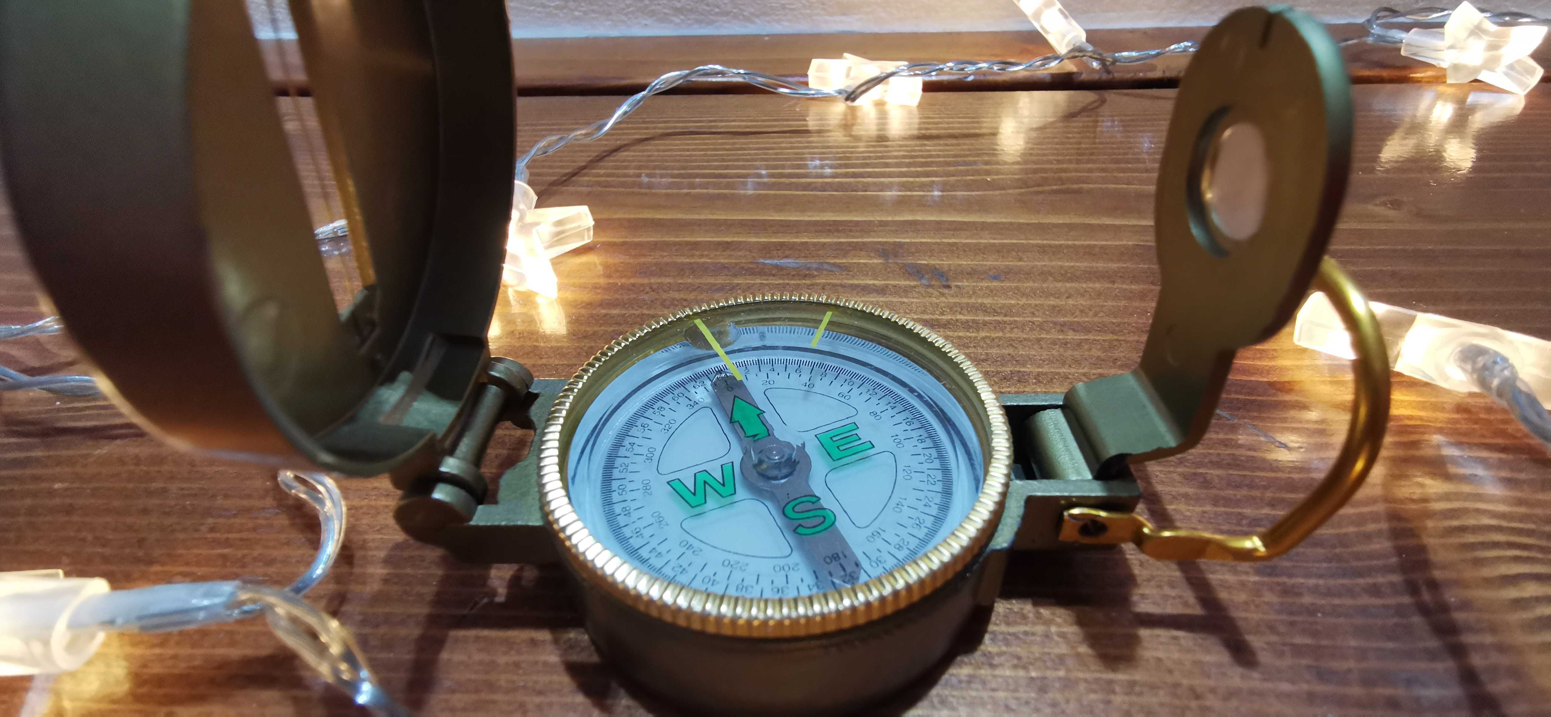 Busola - Engineer - Directional Compass
