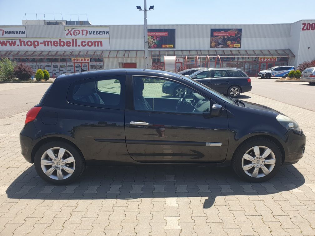 Рено клио 3 103к.с 6скорости 1.5dci