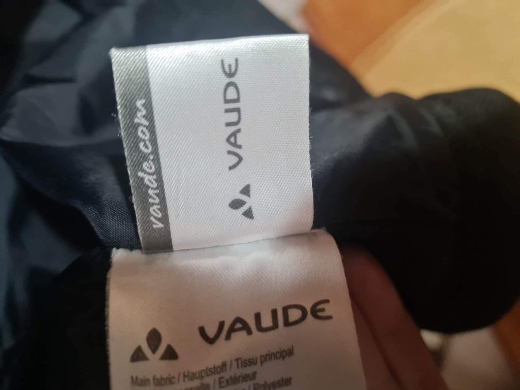 Дамско яке VAUDE