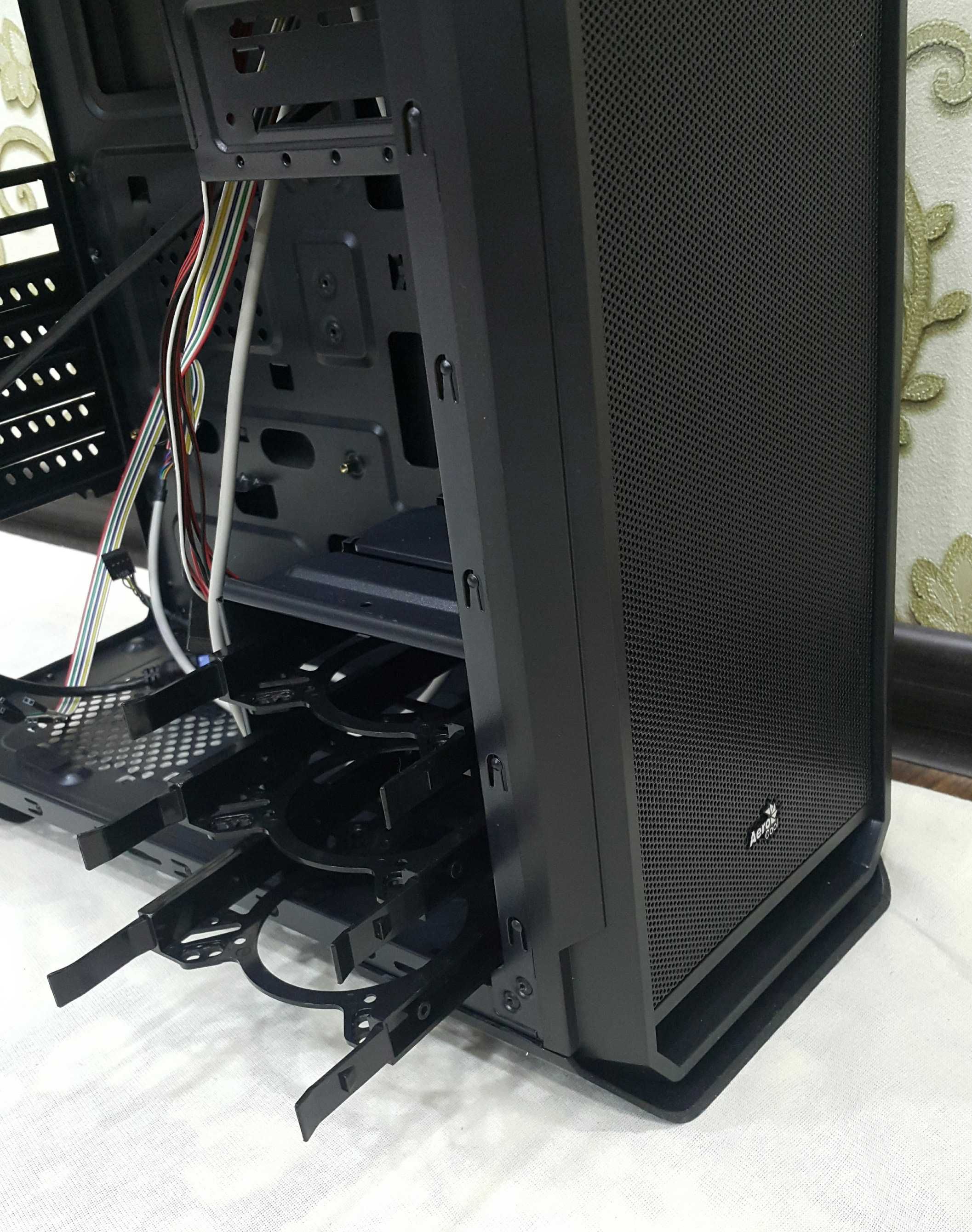 Пустой корпус AeroCool AERO 500 PGS