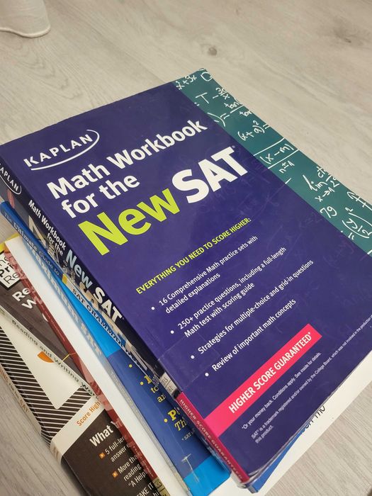 Книги по SAT Reading, Writing и Math