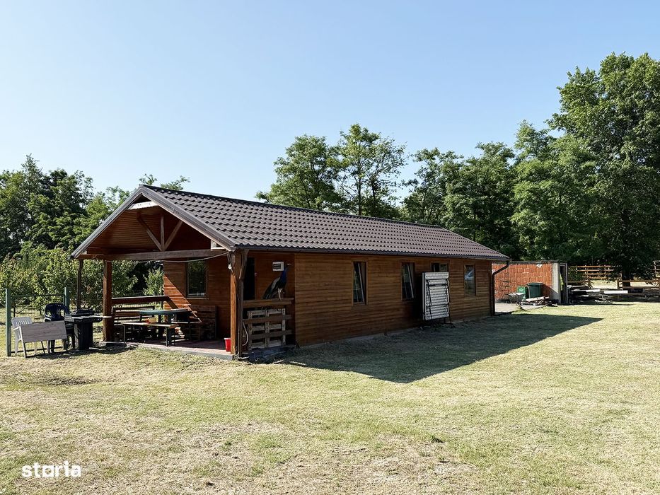 Catun / Ferma autorizata Tip A pentru crtesterea porcilor - IMOBIHOR