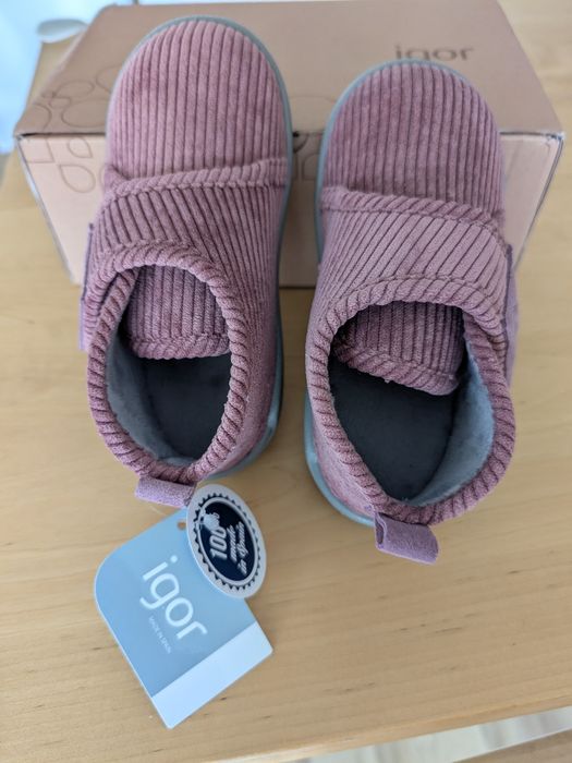 Нови Пантофи Igor 27