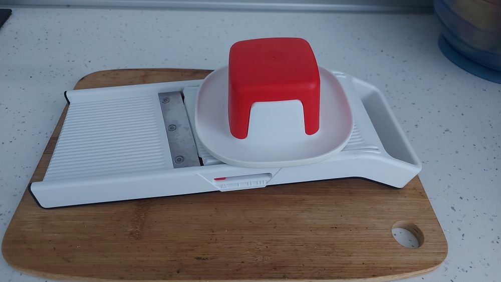 Тапъруеър ренде Мандо Джуниър