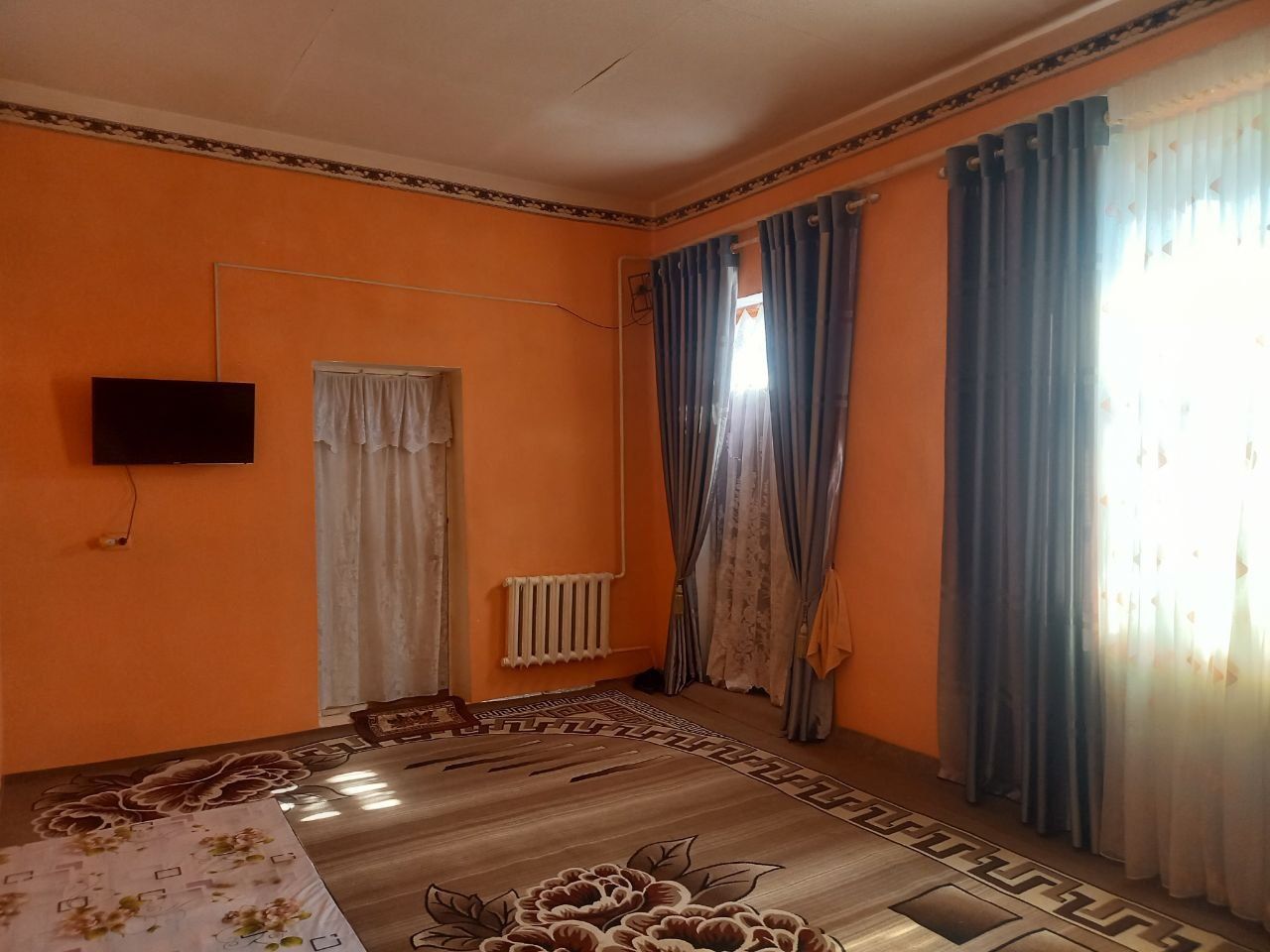 Mo'tabar markat yoni Yangi yuldan hovli sotiladi ARGUN MFY