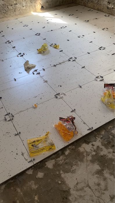 Кафель краска ламинат шпаклёвка