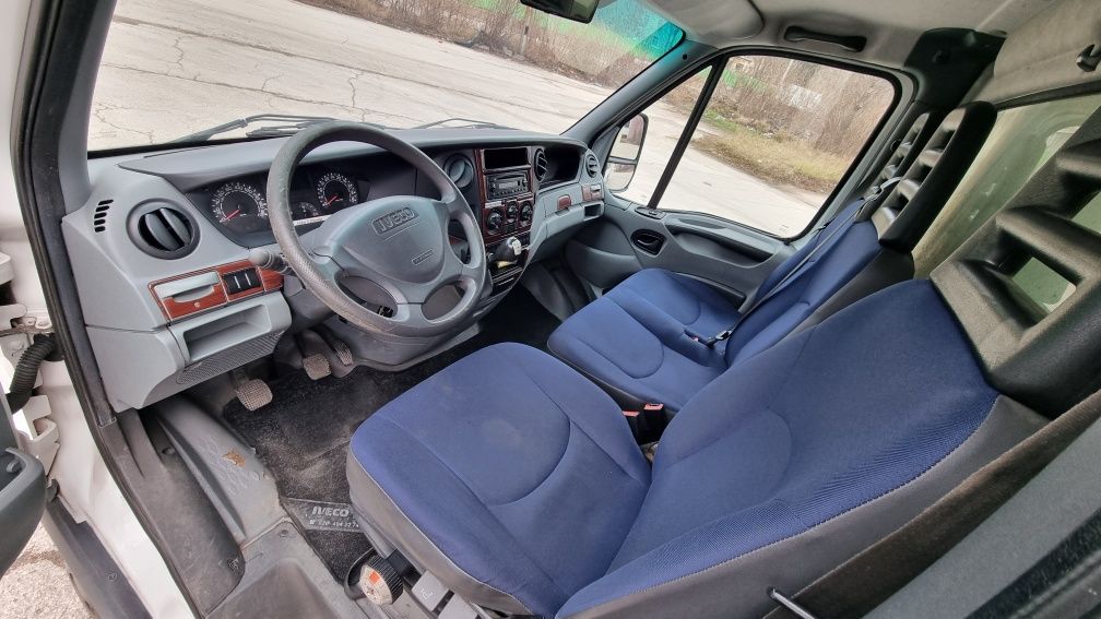Iveco daily 35c18 180к.с  6 с.к Падащ борд,Клима