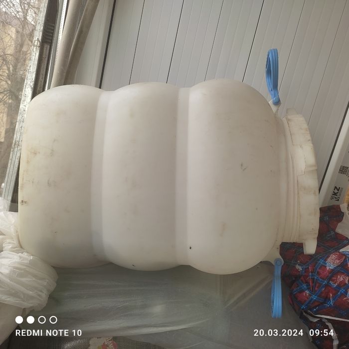 Продам пластмассовый бочки
