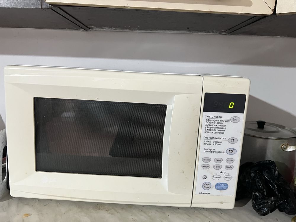Продам микроволновую печь!