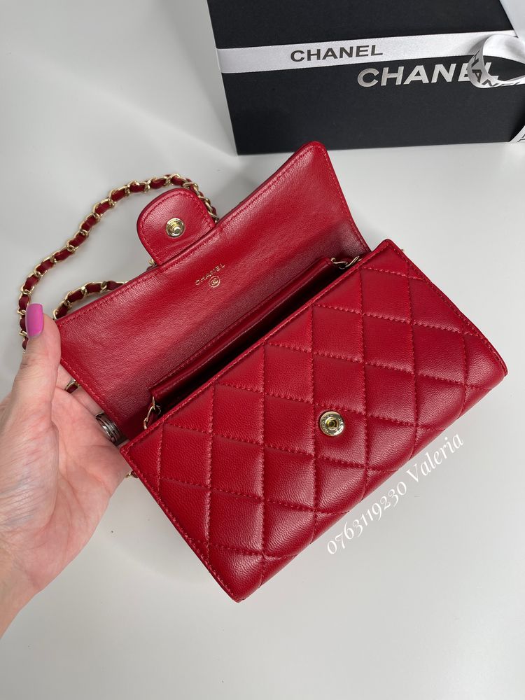 Portofel cu Lant Chanel Lambskin Piele Rosu