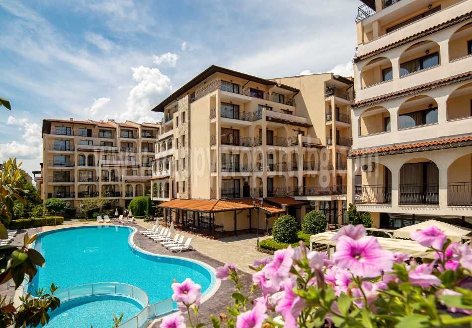Продава се Тристаен апартамент в к.к. Слънчев бряг - 98 кв.м за 868 €/кв.м - Снимка #12