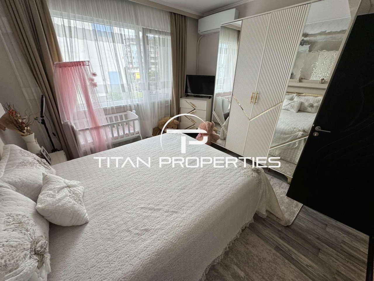 Продава се Тристаен апартамент в Бургас, Меден рудник - зона В - 90 кв.м за 2128 €/кв.м - Снимка #4