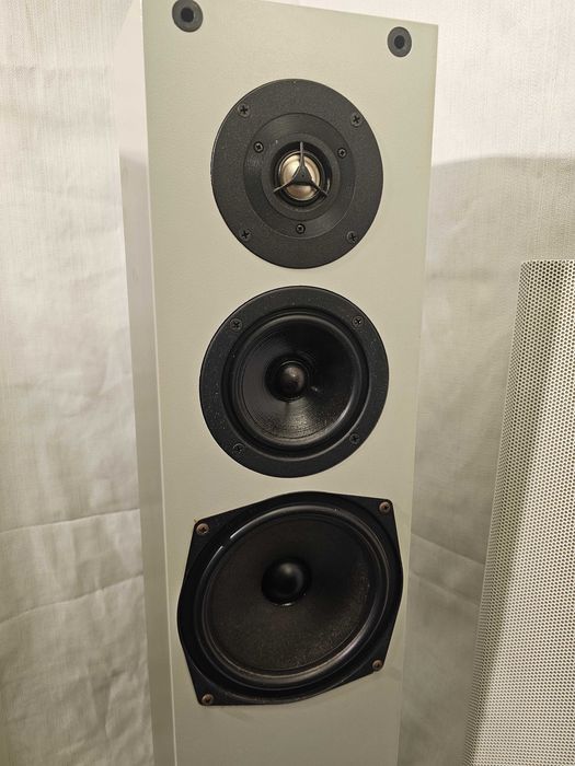 Ceeroy 8060 3 cai 91db 1w/1m 4ohm