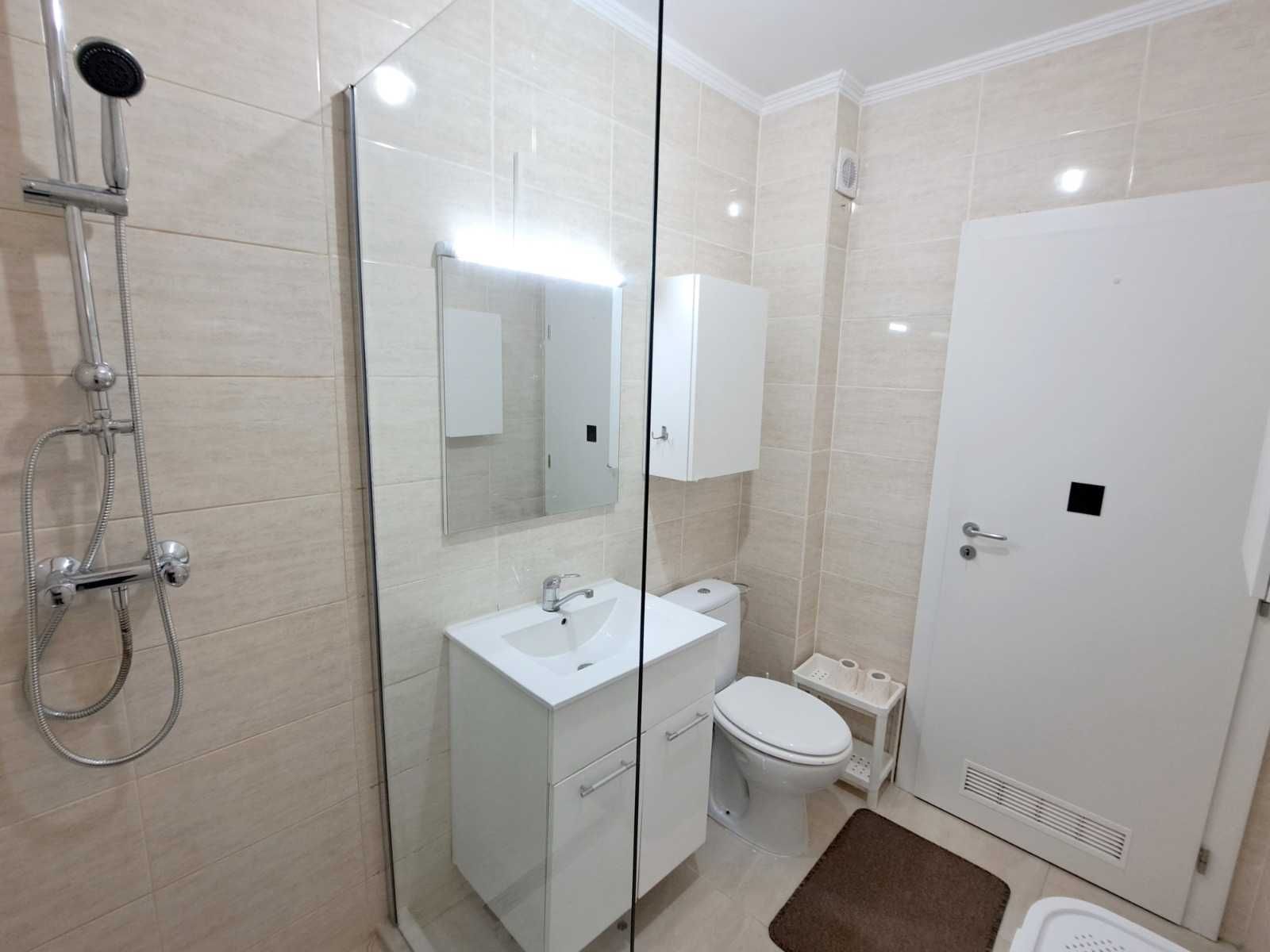 Proprietar inchiriez ap 2 camere Floresti - Sesul de Sus