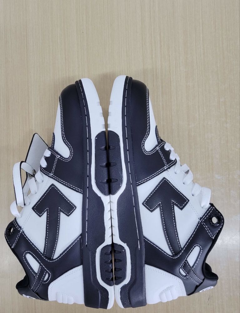 Off white out of office negru si alb 42
