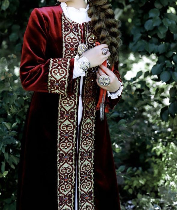 Бешпент ручная работа